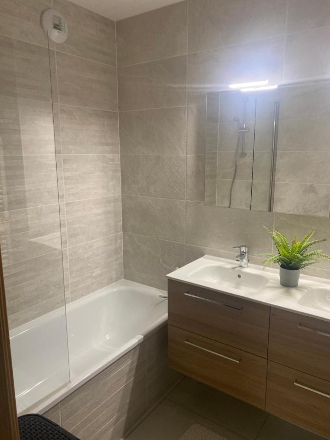 Chambre D'Hote Cosy Hiriburu Saint-Pierre-dʼIrube Екстериор снимка